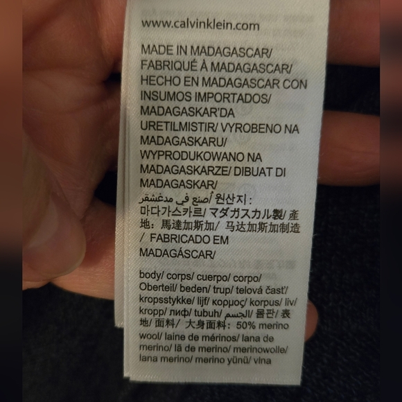 Calvin Klein Navy Zipper Merino Wool Sweater Size Medium - Picture 6 of 7